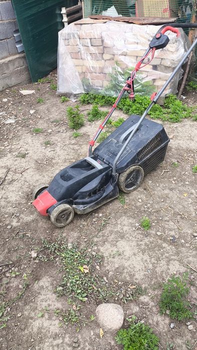 Газонокосилка продам
