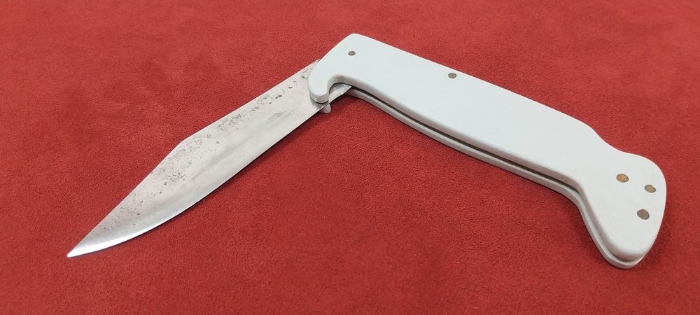 Голям сгъваем нож