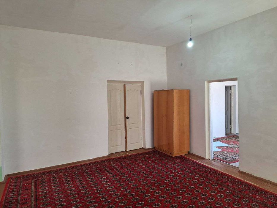 Пичокчи кишлогида 600 м.кв  Наъмунали уй сотилади