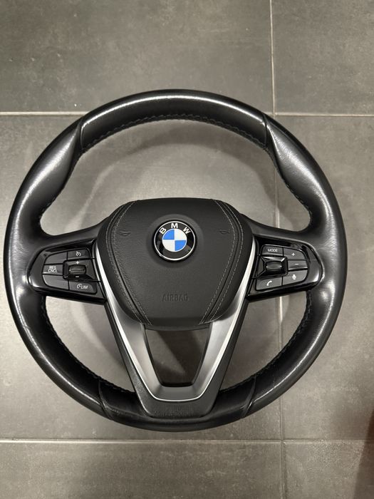 Волан с еърбег airbag BMW G30 G20 G01
