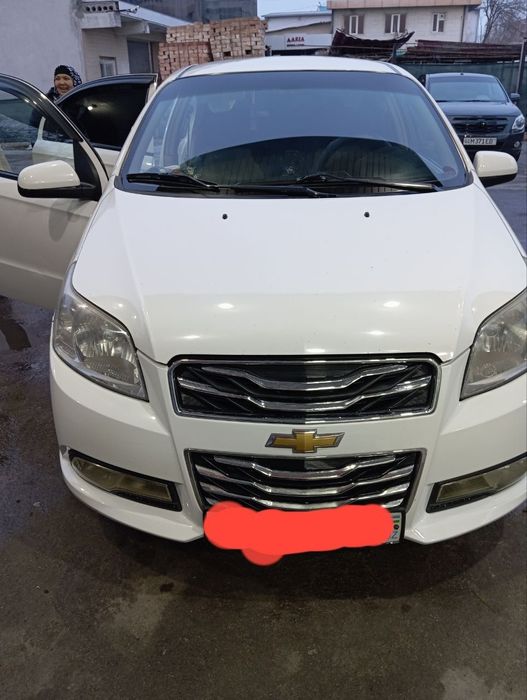 продам Машуни Нексия 3