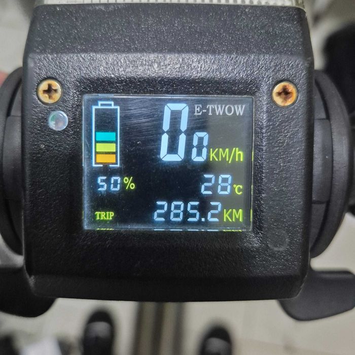 Trotineta Electrica E-Twow GT, autonomie 50KM, maxim 40km/h Zeus 33260