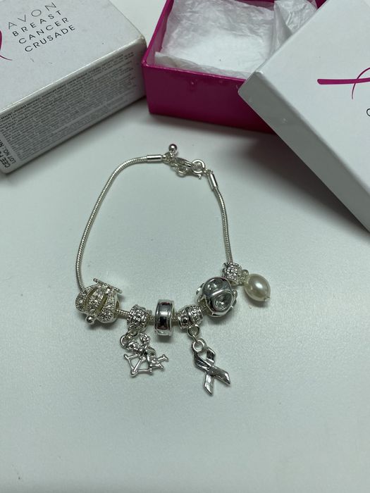 Нова гривна в оригиналната си опаковка