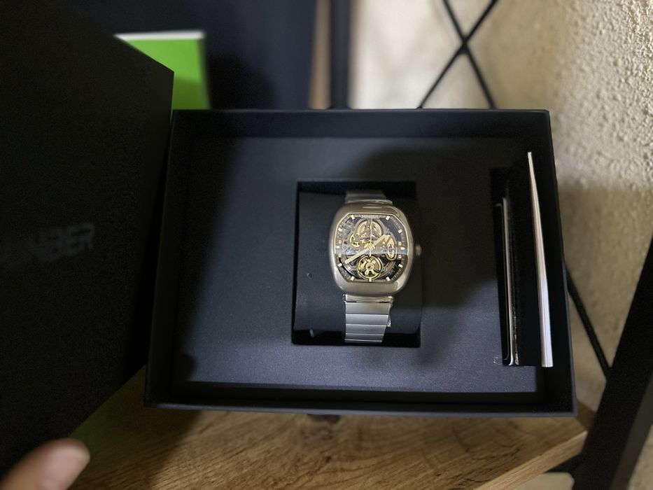 Часы оригиналные