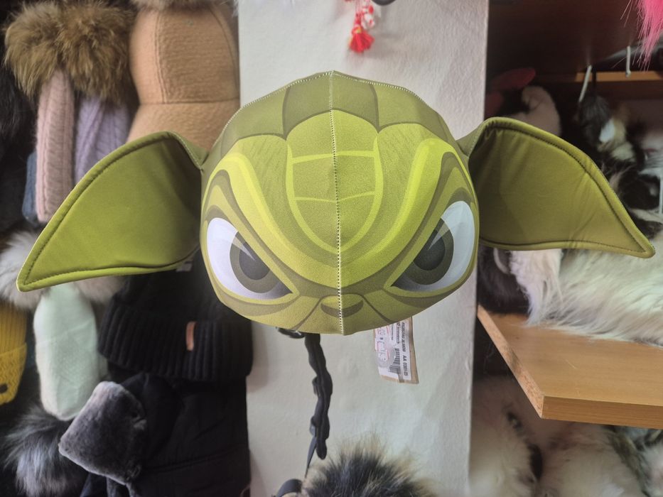 Аксесоари за каски