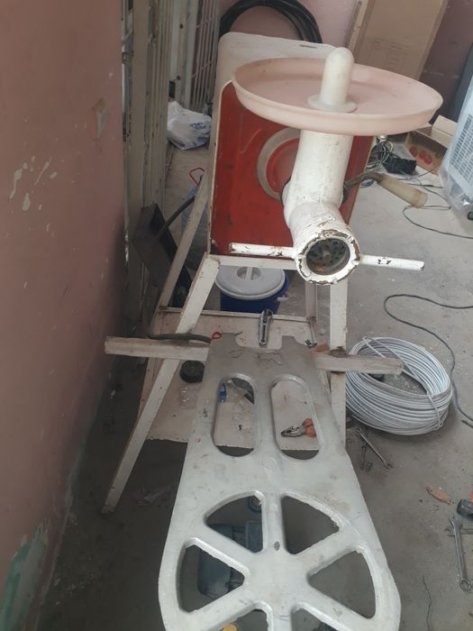 Мясорубка сотилади