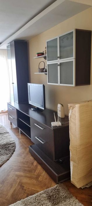 Inchiriere apartament cu 3 camere