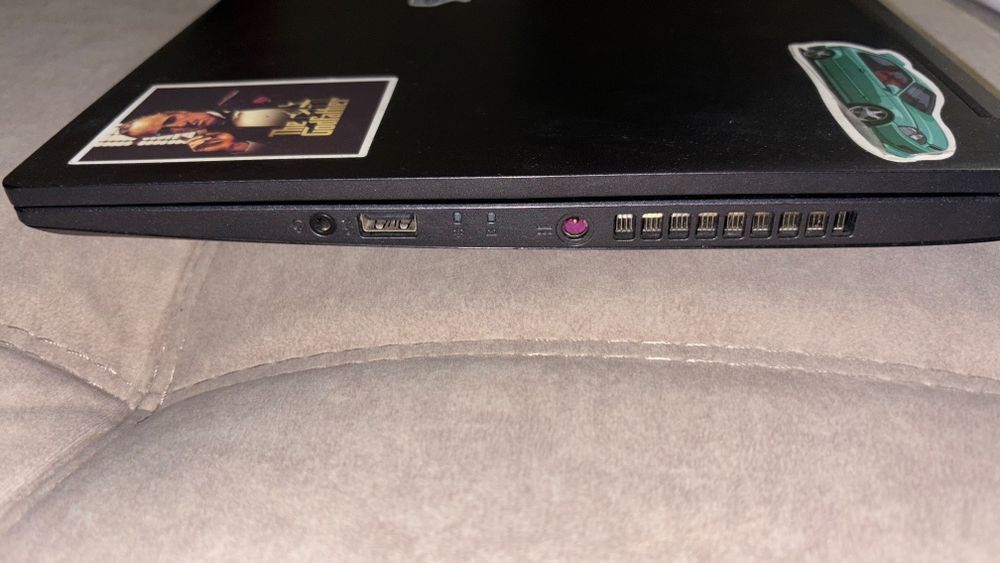 Acer Aspire 7 A715-42G