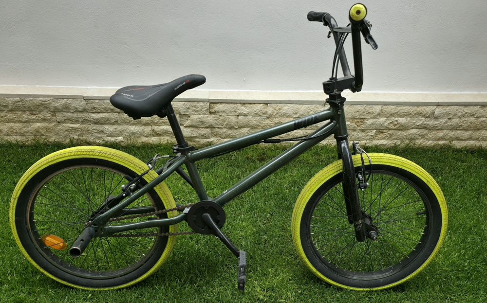 Bicicletă BMX si X-Fact