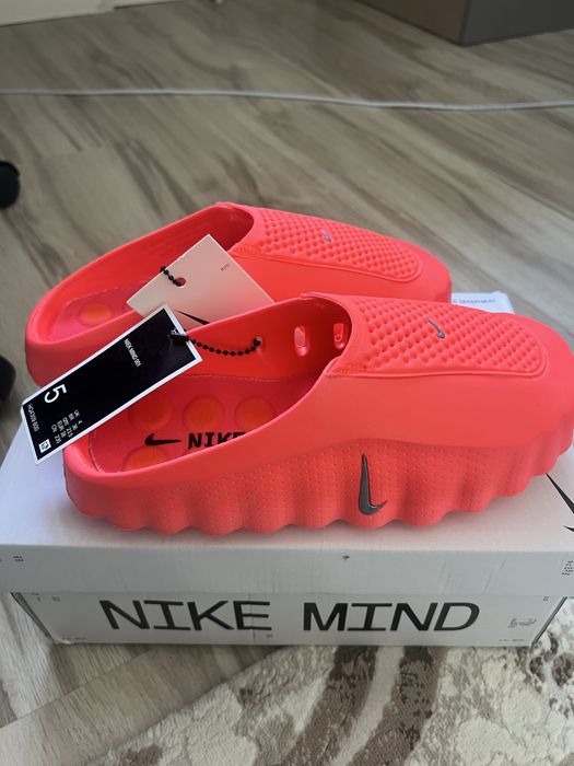 Продам сланцы Nike Mind