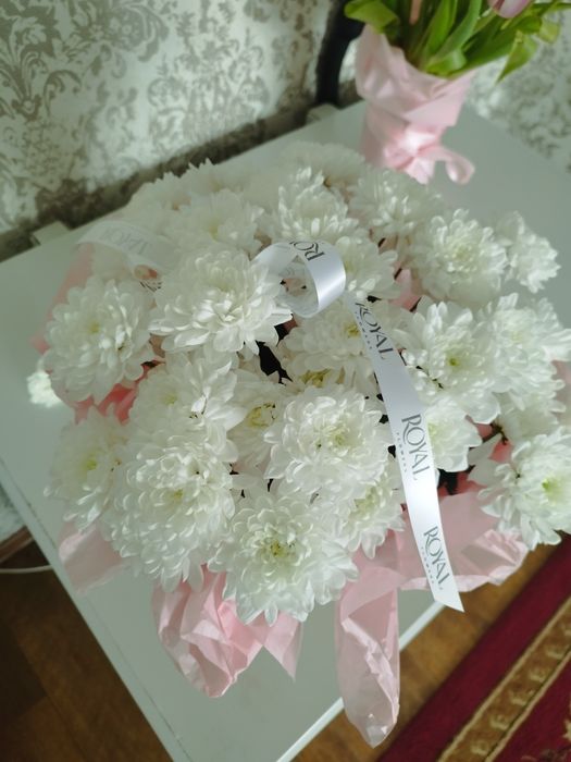 Продам цветы , белый шикарный букет