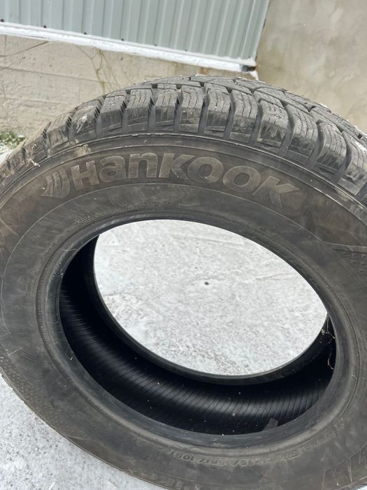 Продам зимние колеса R17 235/65