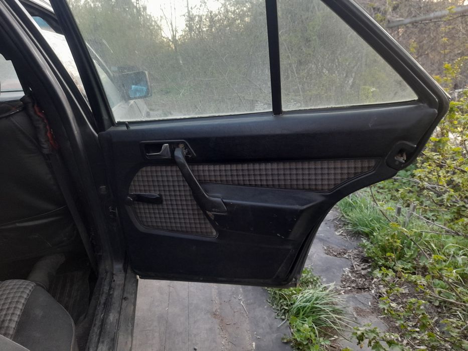 Сидения мерседес 190 пасат Б-3