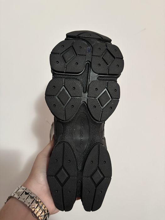 Маратонки “New Balance 9060”-triple black 43 номер