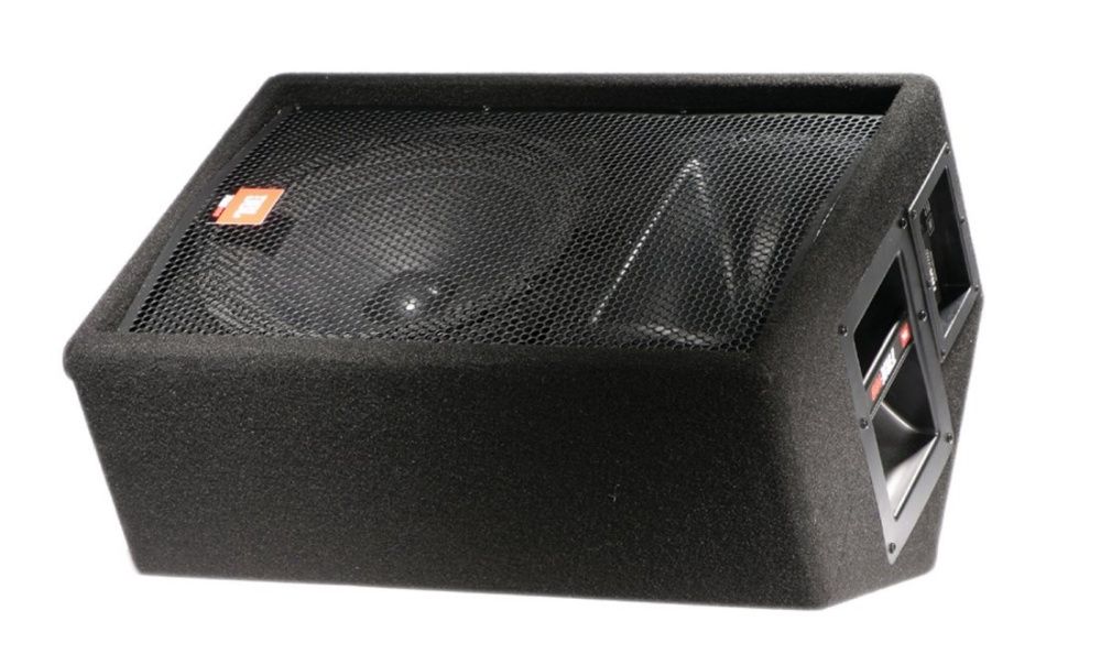 Продам колонки JBL JRX 100.