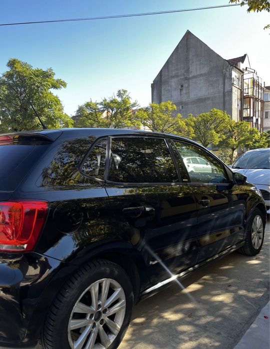 VOLKSWAGEN Polo 2012 — imagine 3