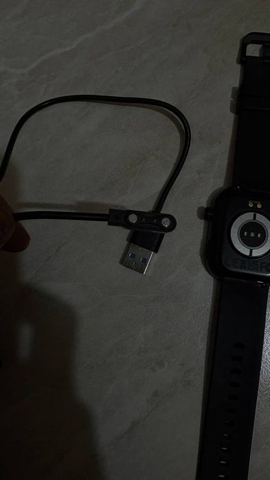 Смарт часы почти новый