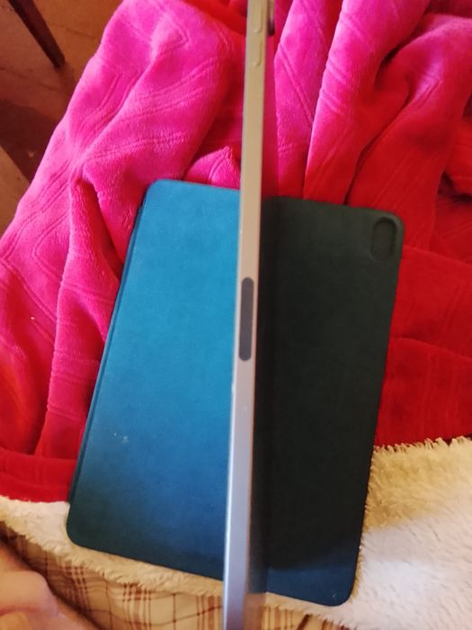 Ipad запазен работи