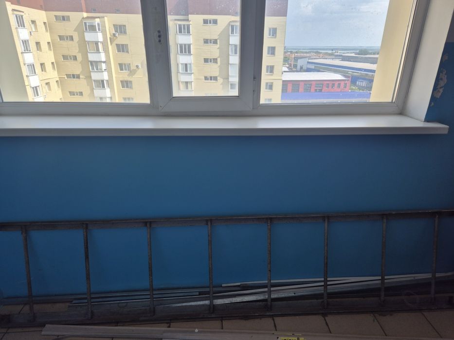Продам металическую  лестницу 2.60