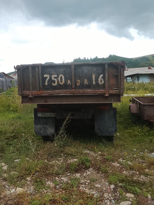Продам ЗИЛ 131 самосвал