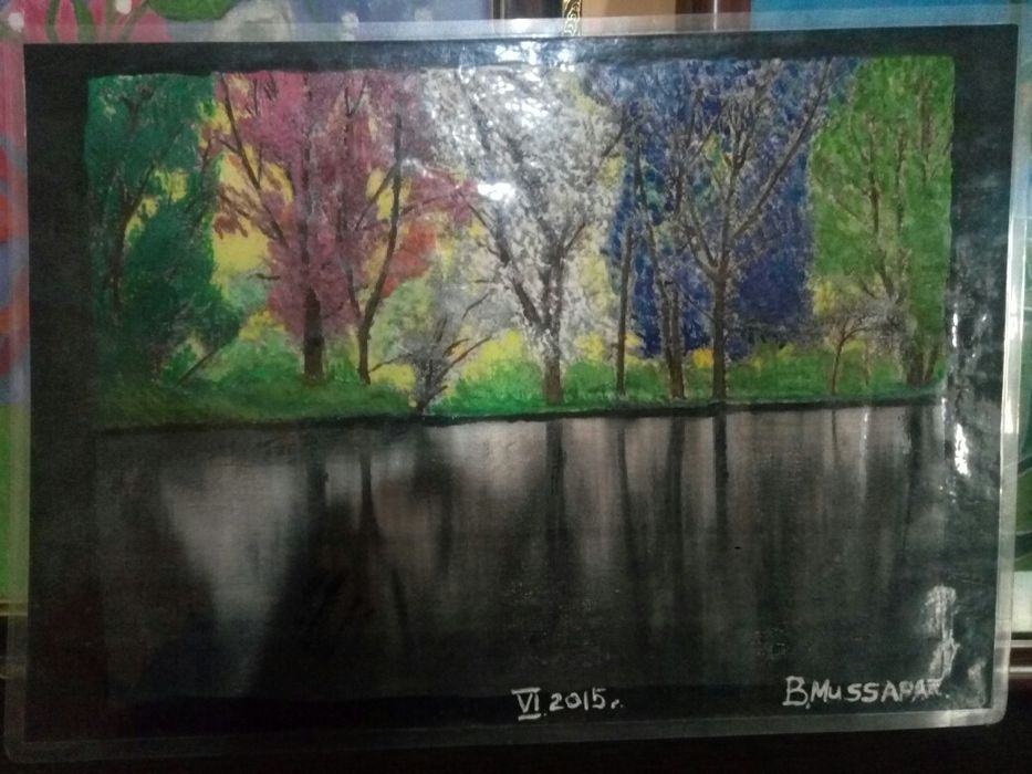 картина из рисунок гуаш и простой бумага