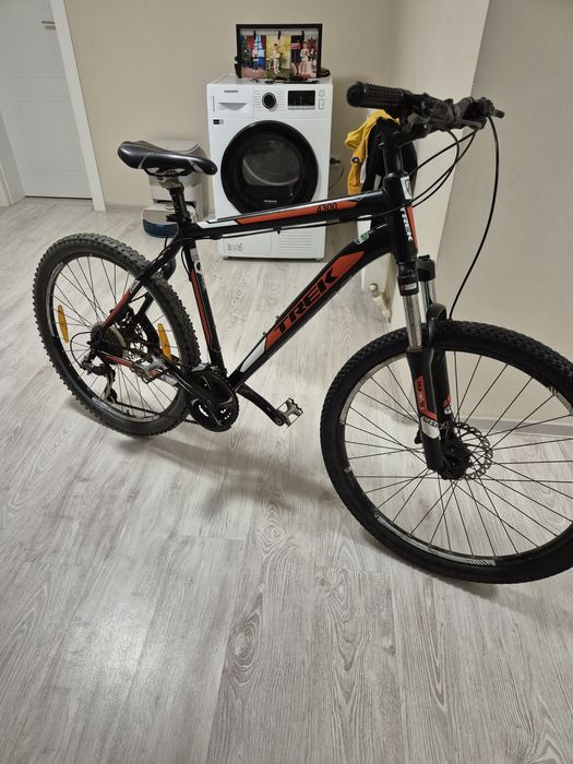Bicicleta TREK 4300,frane hidraulice  Shimano, mărimea M