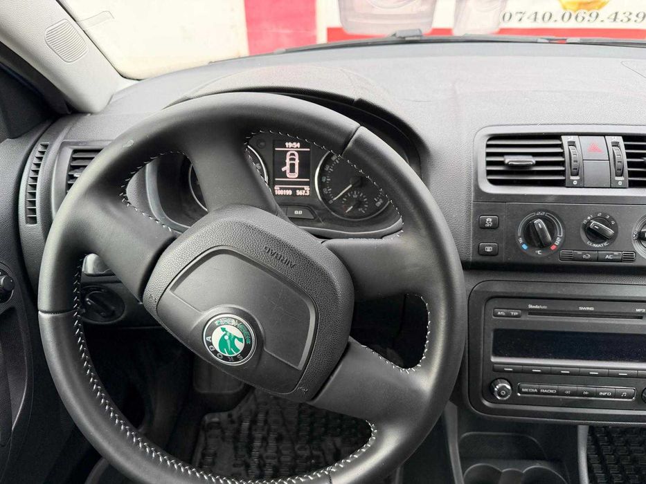 Vind Skoda Fabia 99.000 km.