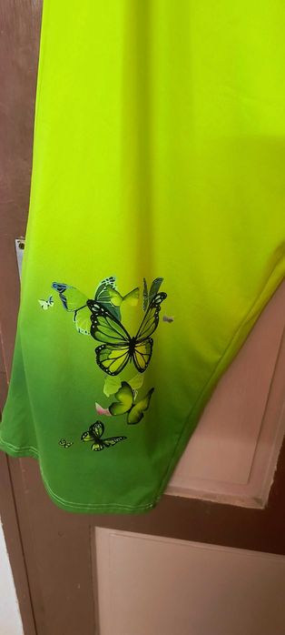 Дамски спортен екип