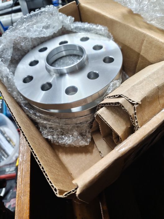 Фланци  5х100/5х114.3, 11мм