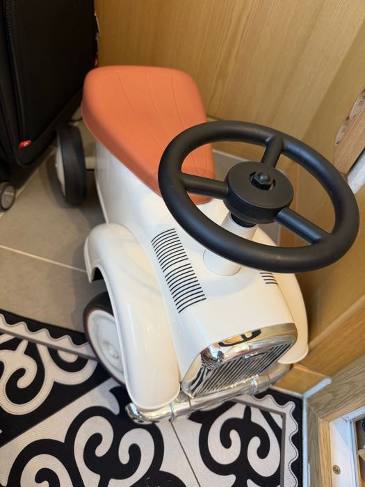 Машинка детская игрушка кататься