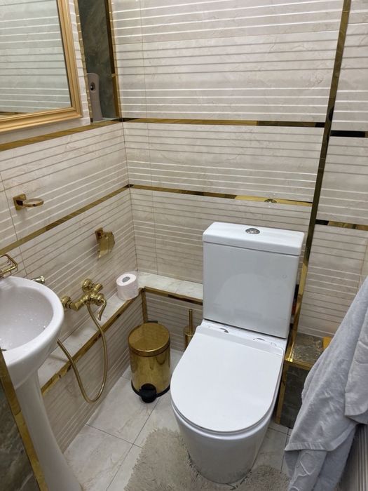 Продам квартиру 3-х комнатную