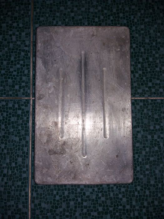 Поддон алюминиевый 37 см * 23 см