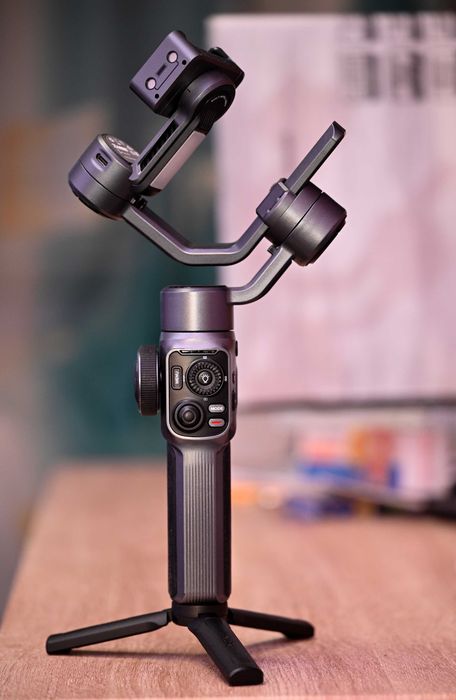 Gimbal/Stabilizator Zhiyun Smooth 5S (foarte puțin folosit)