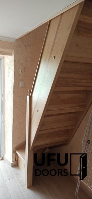 Lemn MASIV Scară de interior