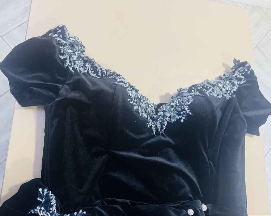 Rochie super elegantă !!