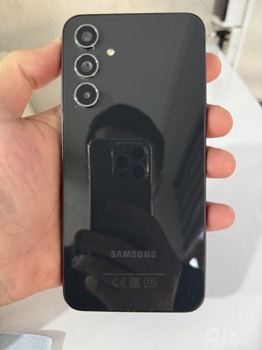 Galaxy A 54 bor yangi holatda 2ta 128vs256