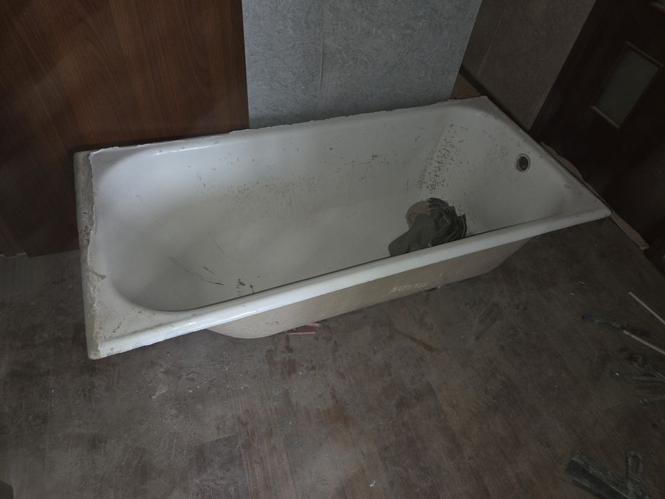 Ванна б/у чугунная