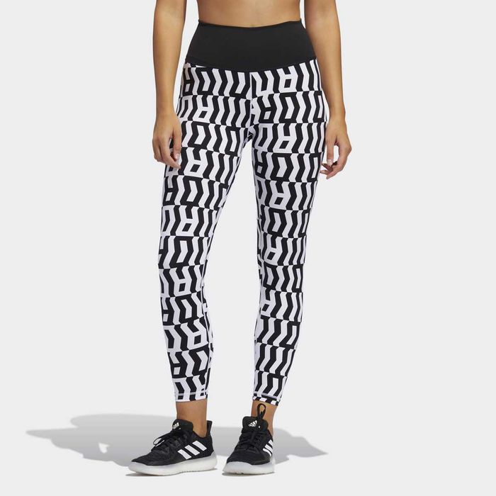 Adidas монограмен клин нов с етикети