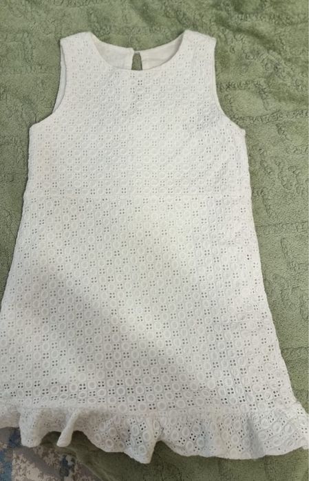 Продам детские платья