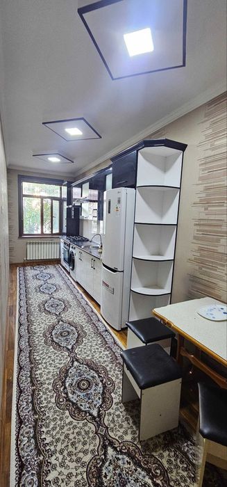 Янги Домдан 1 каватдан 2 хонали квартира сотилади 6 микрн Лавита