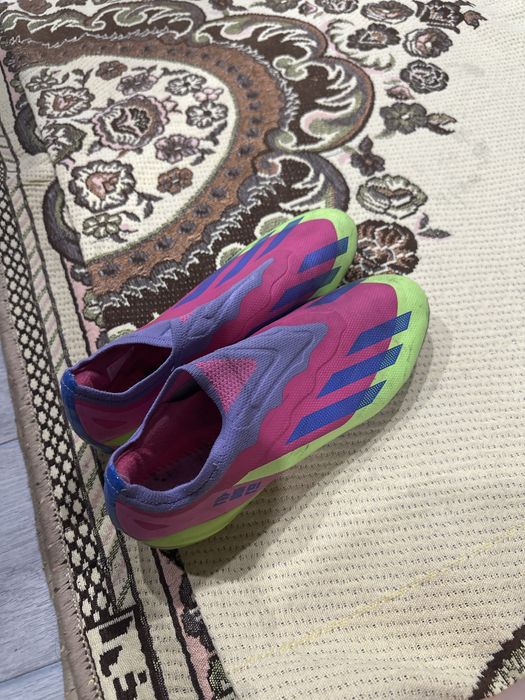 сараконожки адидас