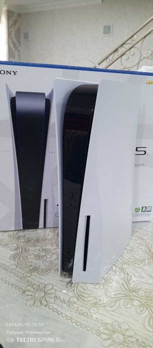 Playstation 5 Disc Edition в идеальном состоянии 2 джойстик