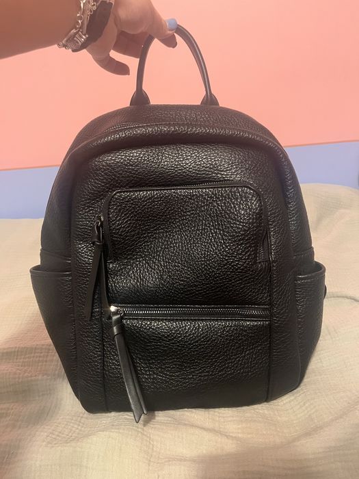 Дамска раница отлична