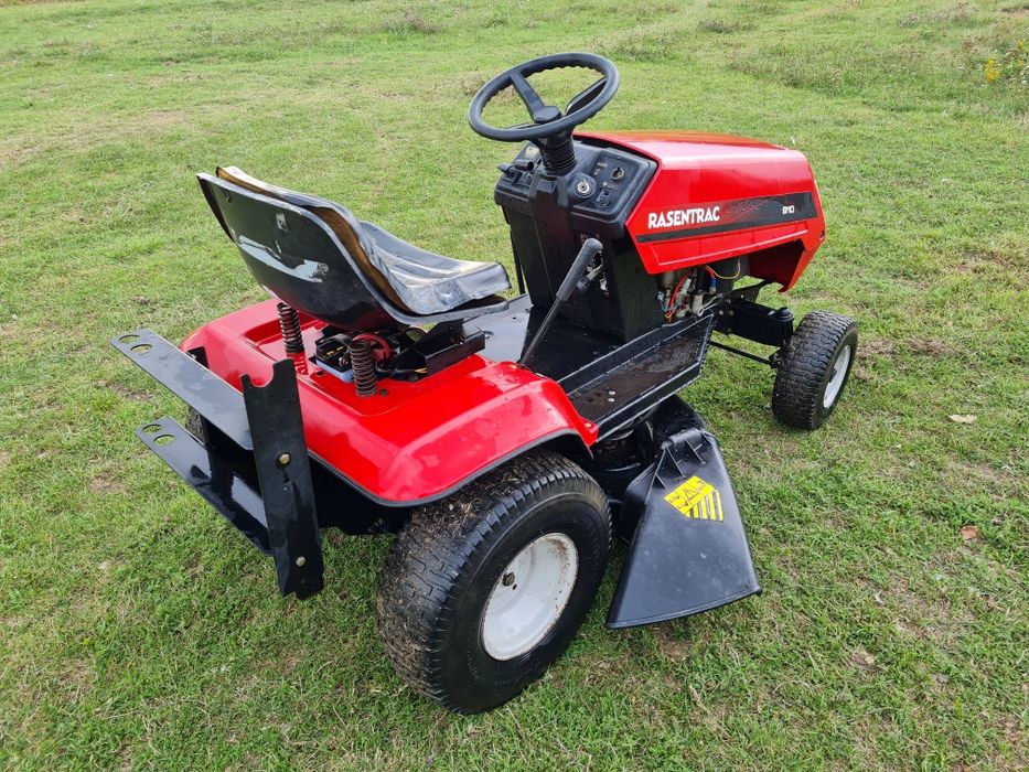 Tractoras Tractor MTD Rasentrac B10 pentru tuns iarba / gazon / livada