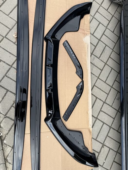 Lip bara fata, praguri ,splitter! Audi A4 B8!