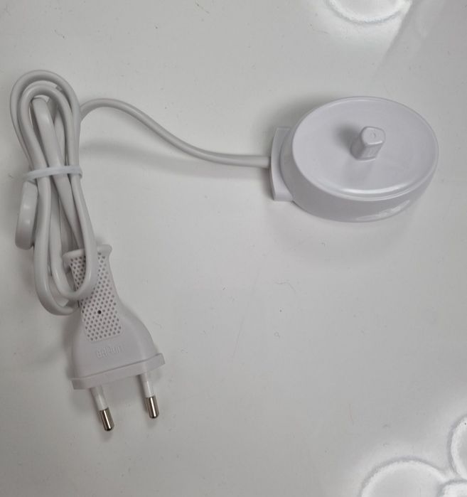 Incarcator pentru periuta electrica ORAL B NOU
