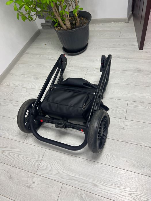 Vând cărucior copii krausman 3in1, roz pal