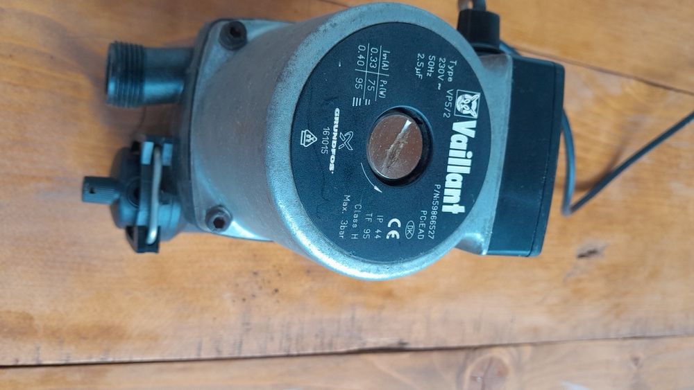 Pompă Grondfos recirculare