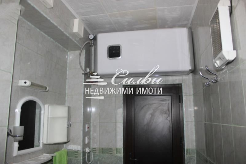 Дава се под наем Двустаен апартамент в Шумен, Болницата - 65 кв.м за 255 € - Снимка #6