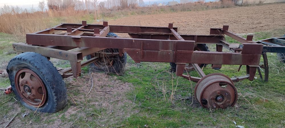 Вагон, УАЗға прицеп, цистерна 2тонна прицепімен